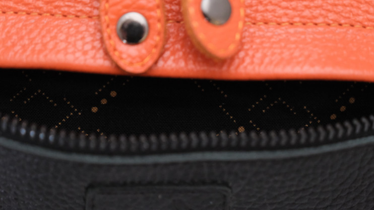 Чехол кожаный для флейты SoloWay (Черный с оранжевым) 