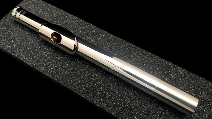 Головка серебряная для флейты Mancke с 21,5К золотым райзером