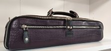 Чехол кожаный для флейты SoloWay (фиолетовый с тиснением)