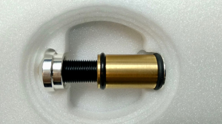 MicroCorck Tomasi - микрофон-датчик для флейты